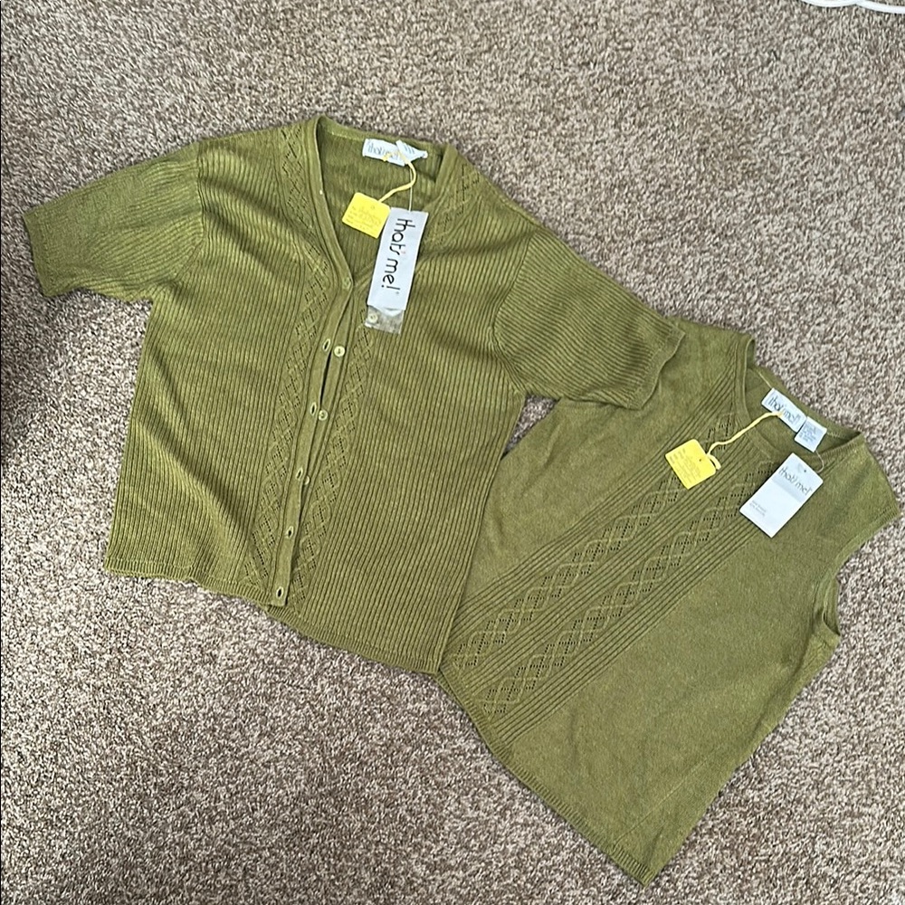 NWT Vintage That’s Me Green Cardigan and Tank Top Set